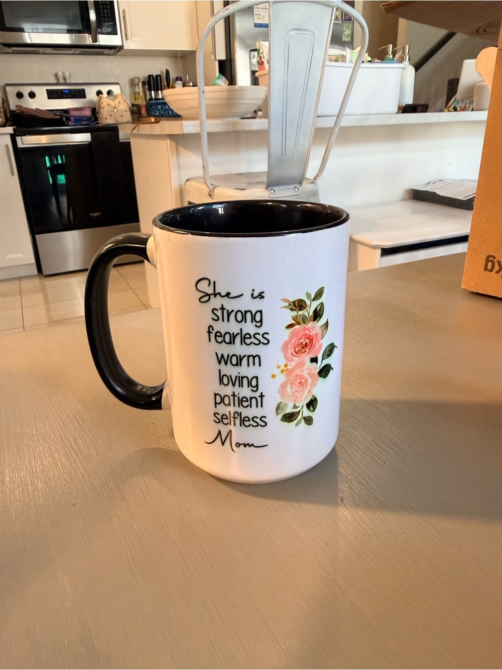 Mom Floral Inspirational Ceramic Mug - White and Black